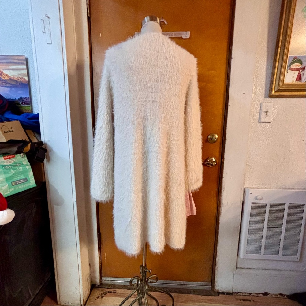 Sanctuary duster cardigan sweater.  Cream /Winter white.  Small. Pockets - Picture 3 of 6